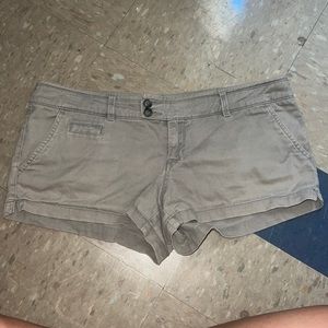 low rise American eagle shorts